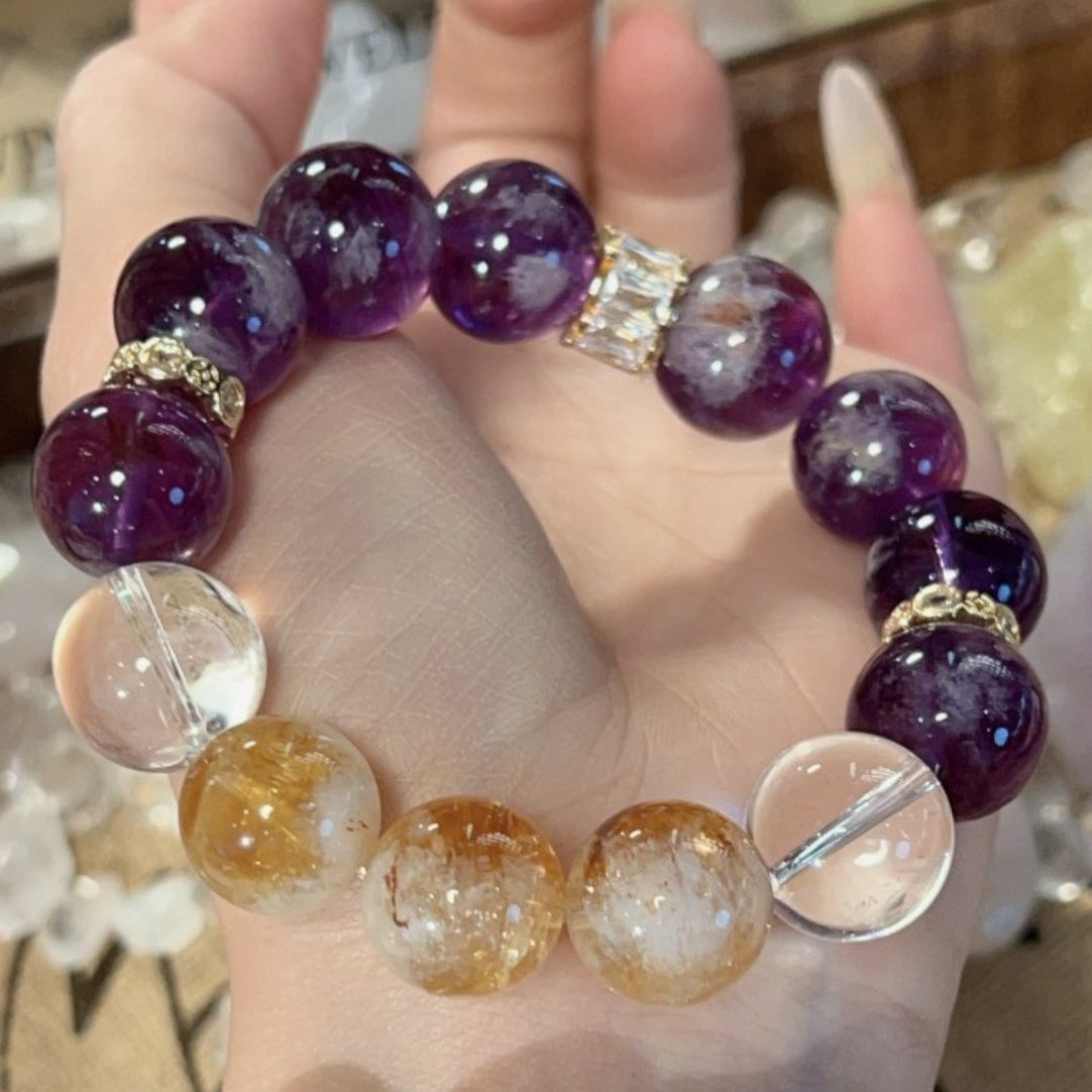 A high-end crystal bracelet as a gift for best friends