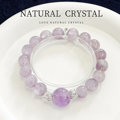 The panoramic flat layout of the bracelet showcases its physical texture and collection value