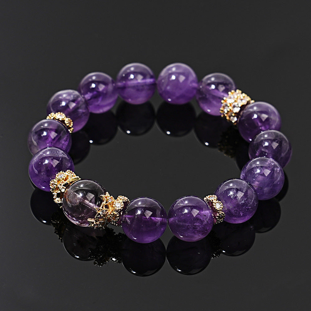 Amethyst is worn in student study scenarios to enhance concentration and memory