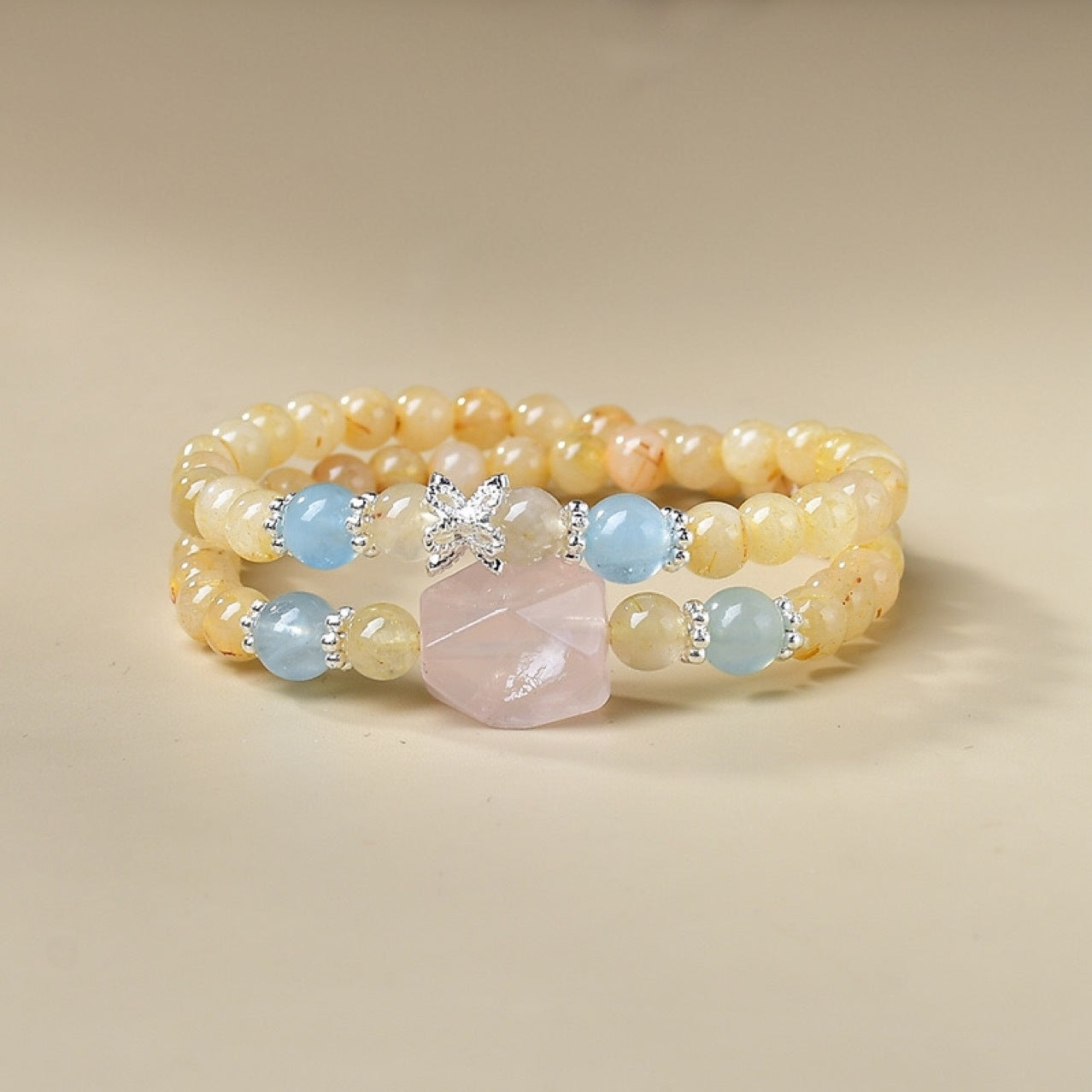 Office wearing scenarios: Golden hair crystal boosts career, aquamarine facilitates communication, and pink crystal improves interpersonal relationships