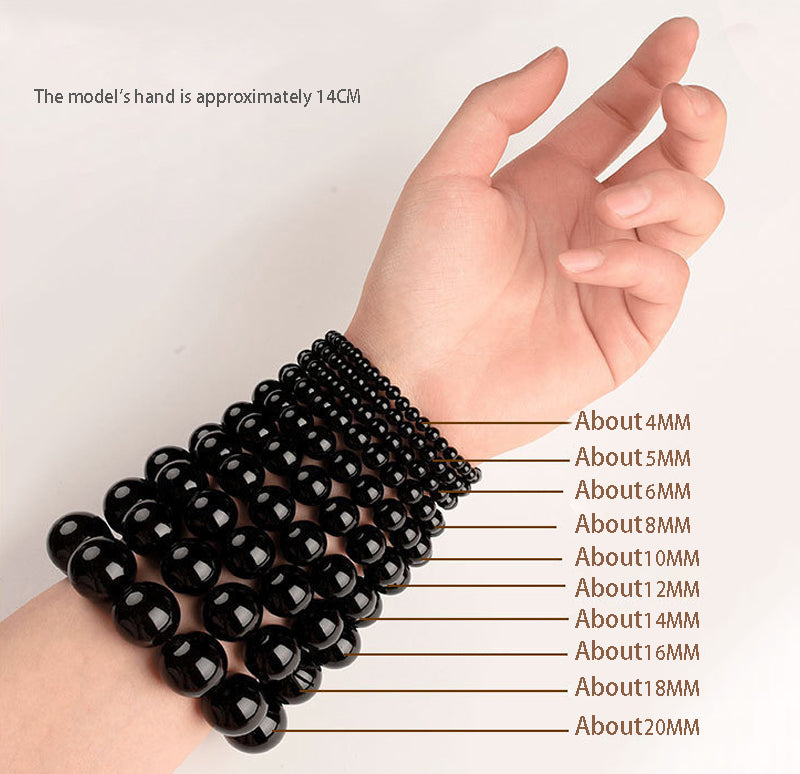 The crystal cut surface has a lustrous detail, presenting a dreamy refraction effect