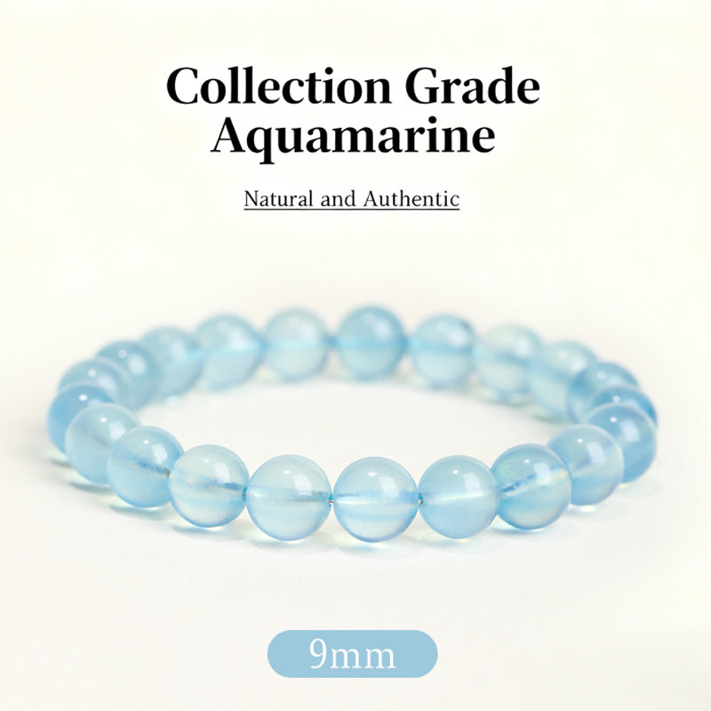 High-quality aquamarine beads are arranged and displayed, highlighting their collection value and investment potential
