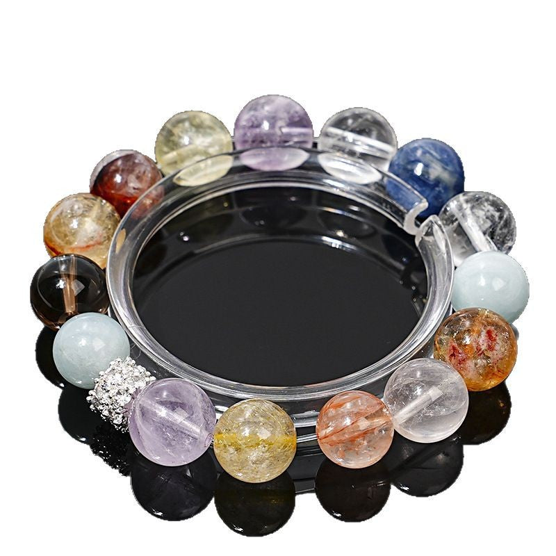 The transparent texture of the three major crystals under natural light showcases collectible quality and energy value