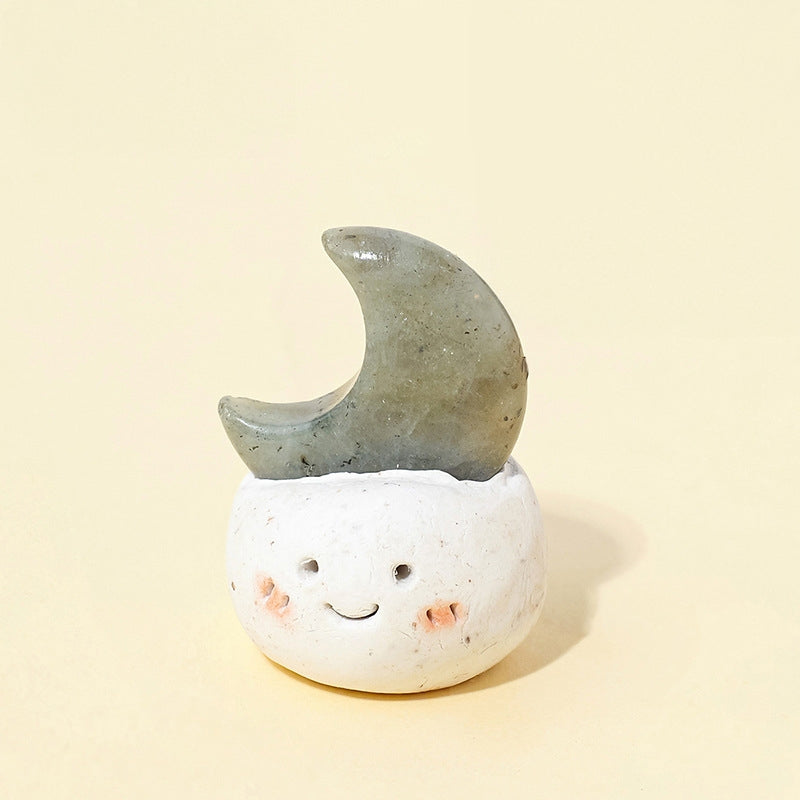 Display of color changes under different lighting conditions