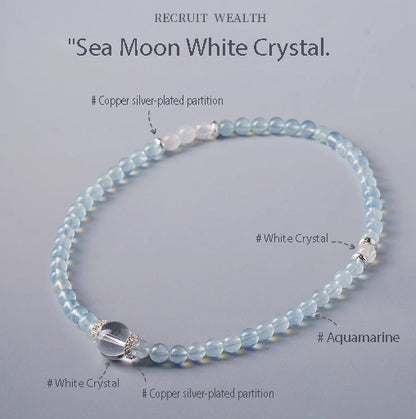 The wearing effect of the bracelet symbolizes emotional balance and inner peace