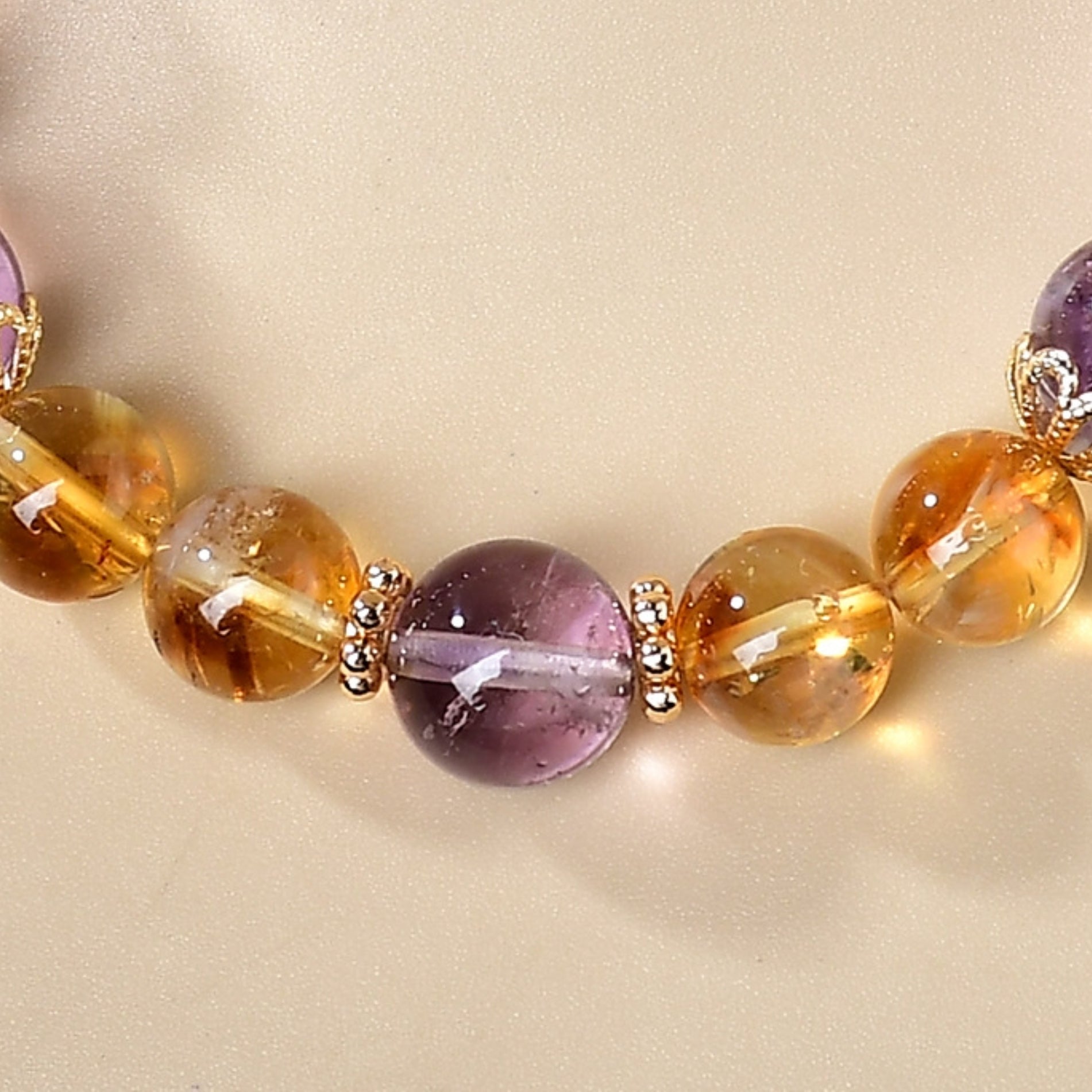 Structural details are displayed to showcase the effects of energy circulation and superposition enhancement