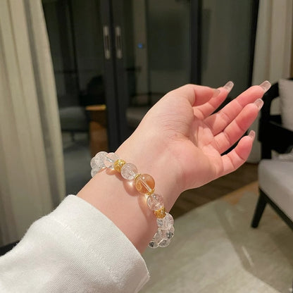 The three-color crystals are alternately displayed, symbolizing the balance and harmony of physical and mental energy