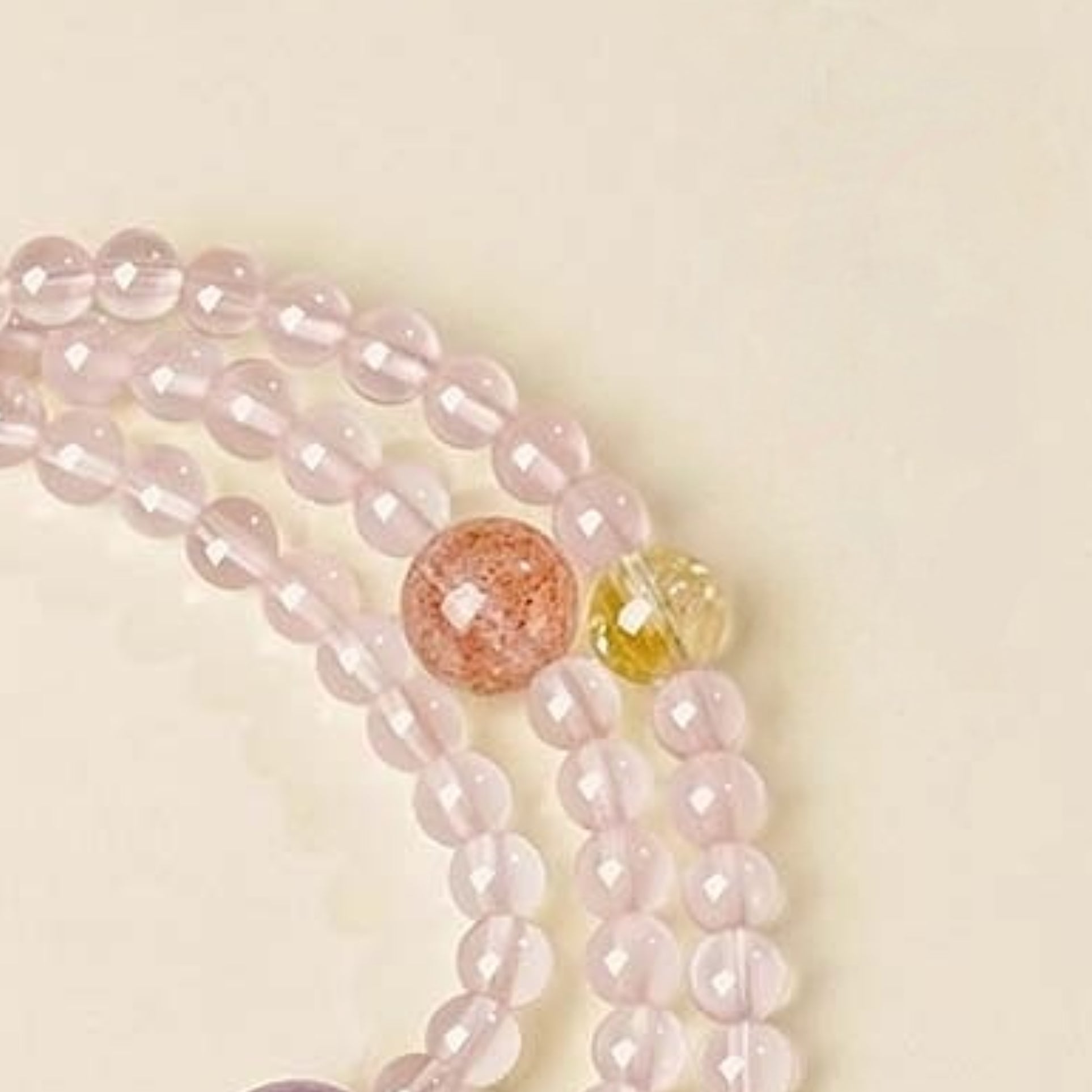 The multi-ring design wearing effect symbolizes the energy cycle of opening the heart chakra and emotional healing