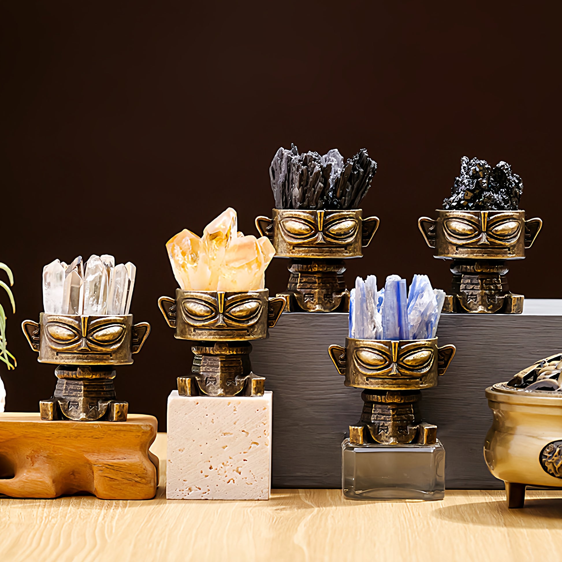 The "Time and Space Gate" is placed on the entrance cabinet of the house, symbolizing the protection of the energy of the home.