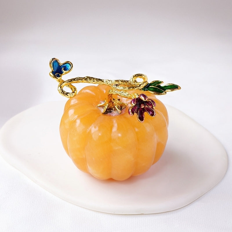 The carved piece is placed at the entrance foyer of the home as a home feng shui energy display item that brings prosperity and good luck.