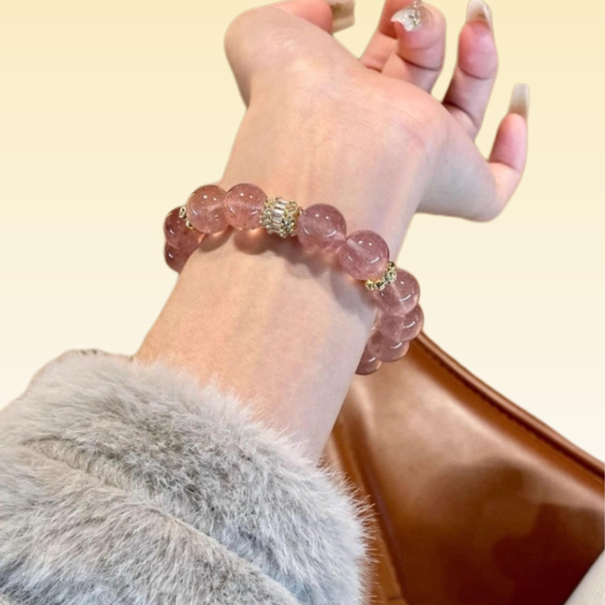 Social scene wearing display, demonstrating the effect of enhancing interpersonal charm and popularity with influential people