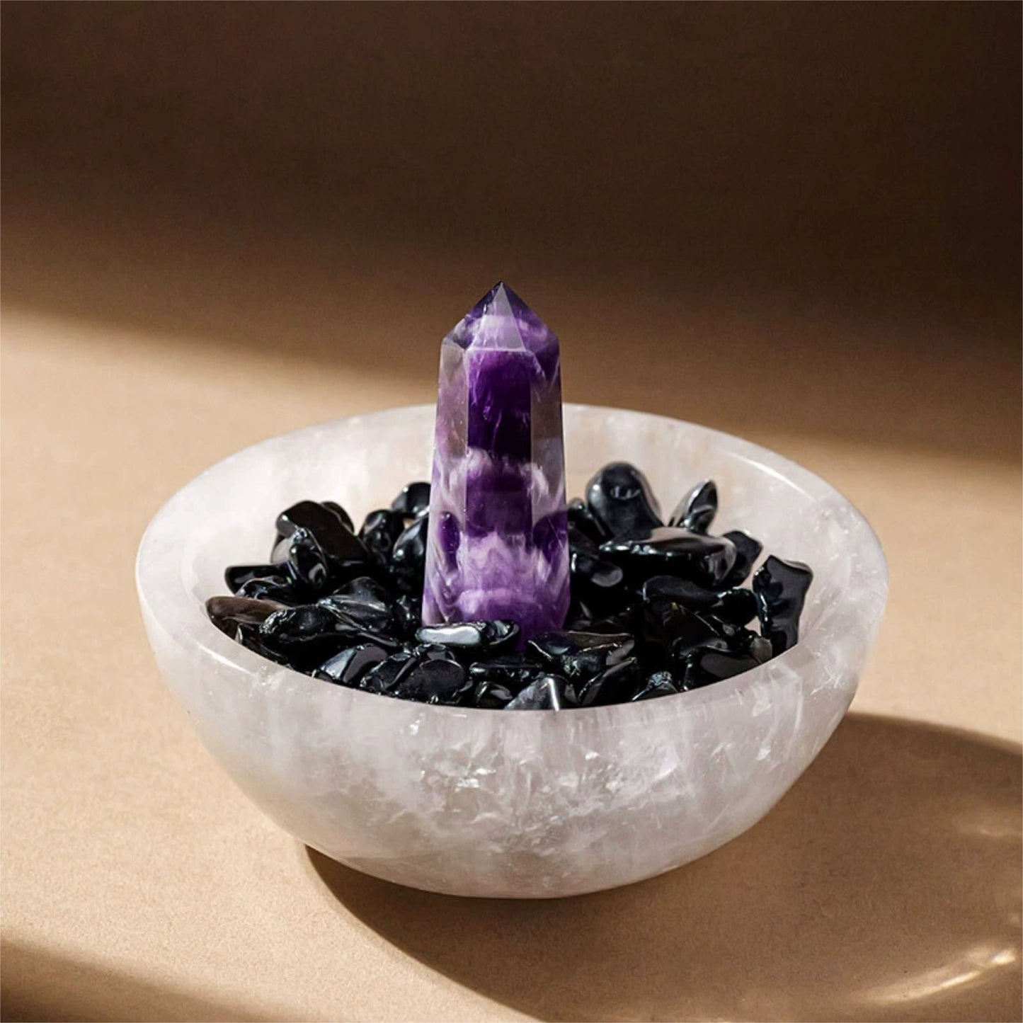 When meditating, use this energy center. The purification of gypsum and the amplification of white crystal work together to help you quickly enter a state of depth.