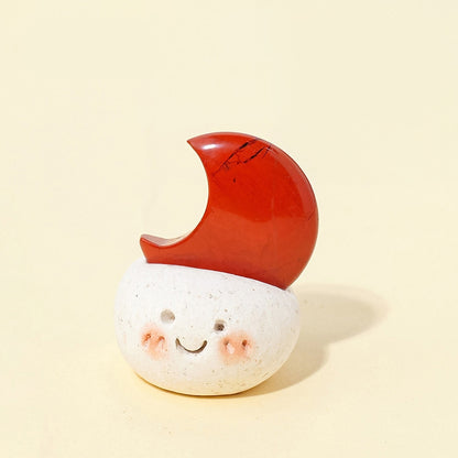 The usage scenario of holding small bean cubes for midday mindfulness meditation