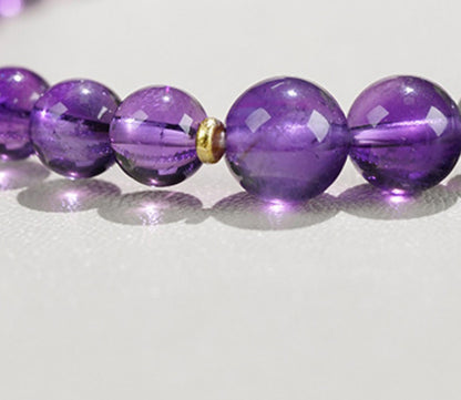 A close-up of traditional Chinese design elements highlights the innovative combination of traditional culture and modern energy