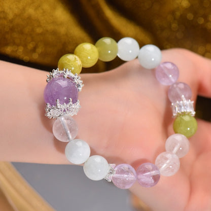 The combination design of aquamarine and white ghost symbolizes the ocean energy of clear communication and emotional balance