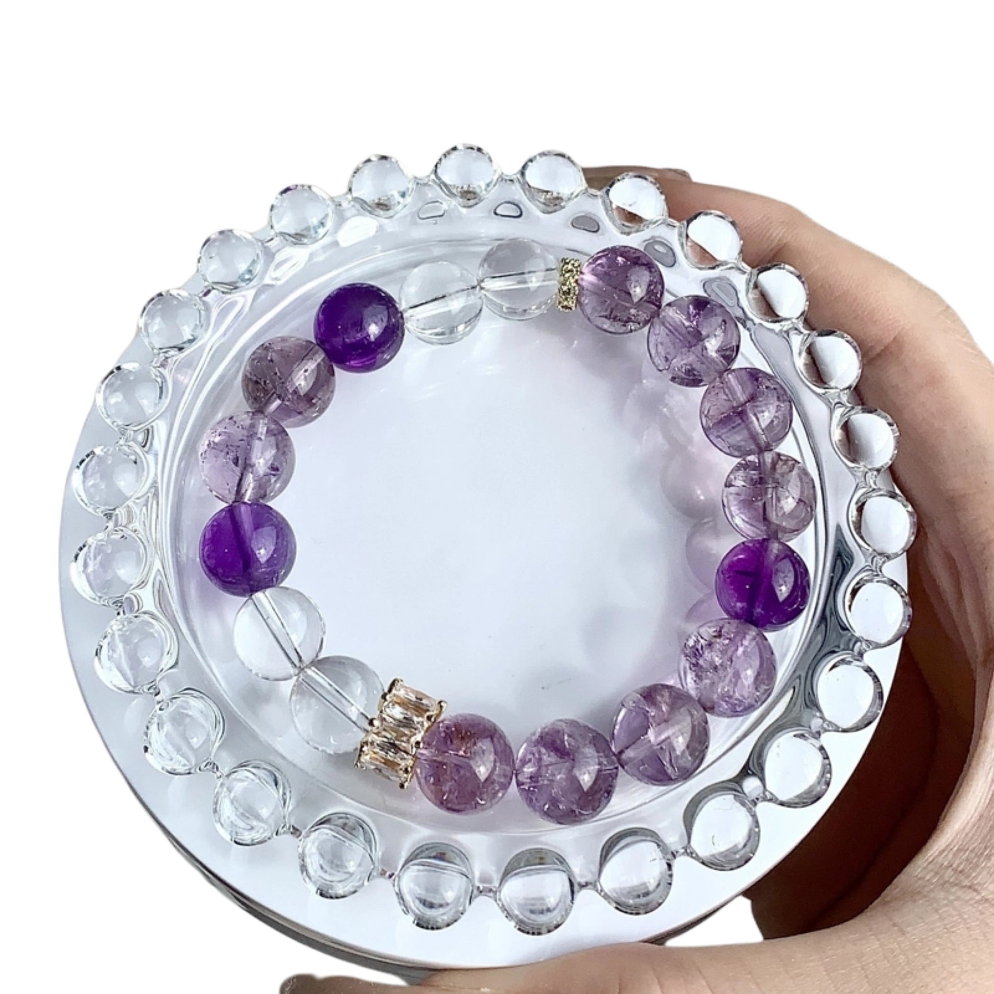 A variety of matching schemes are displayed to showcase personalized design concepts