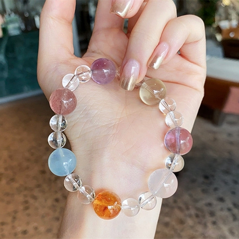 The yellow hair crystal multi-treasure bracelet designed for practical Taurus emphasizes its energy to stabilize wealth and enhance career fortune.