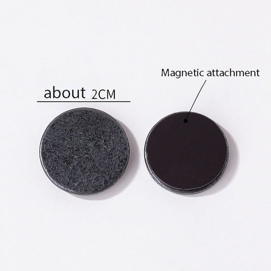 The sub-graphite crystal phone sticker is exquisitely attached to the back of the smart phone, harmoniously blending with the urban coffee shop environment