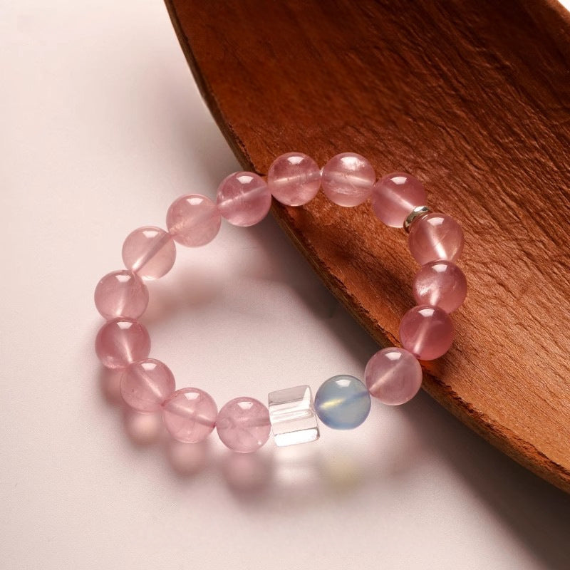 Wearing effect in commuting scenarios: Aquamarine balances stress, and rose quartz improves interpersonal relationships