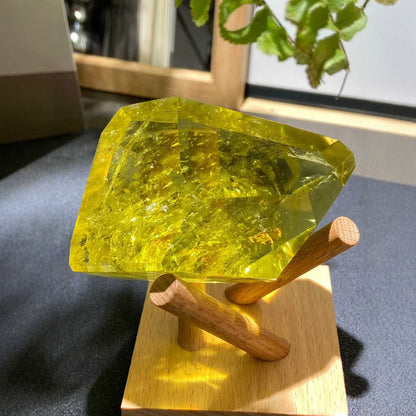 Azeztulite for spiritual acceleration and awakening