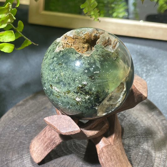 Grape stone polished ball with soft green color
