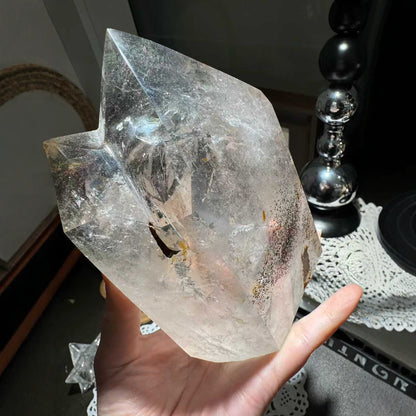 Heart chakra healing with green phantom quartz wand