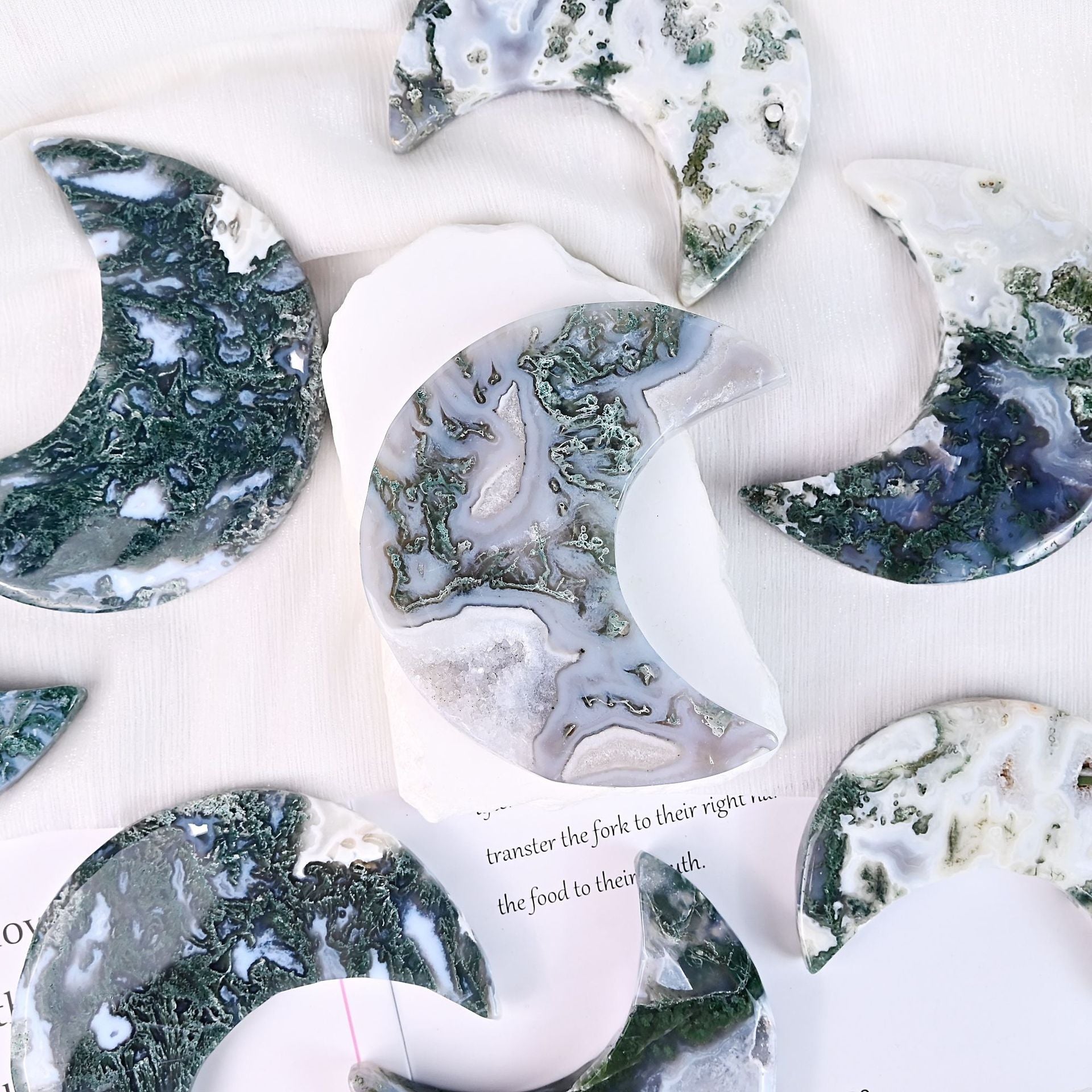 Hole-free moon sculpture smooth finished edges