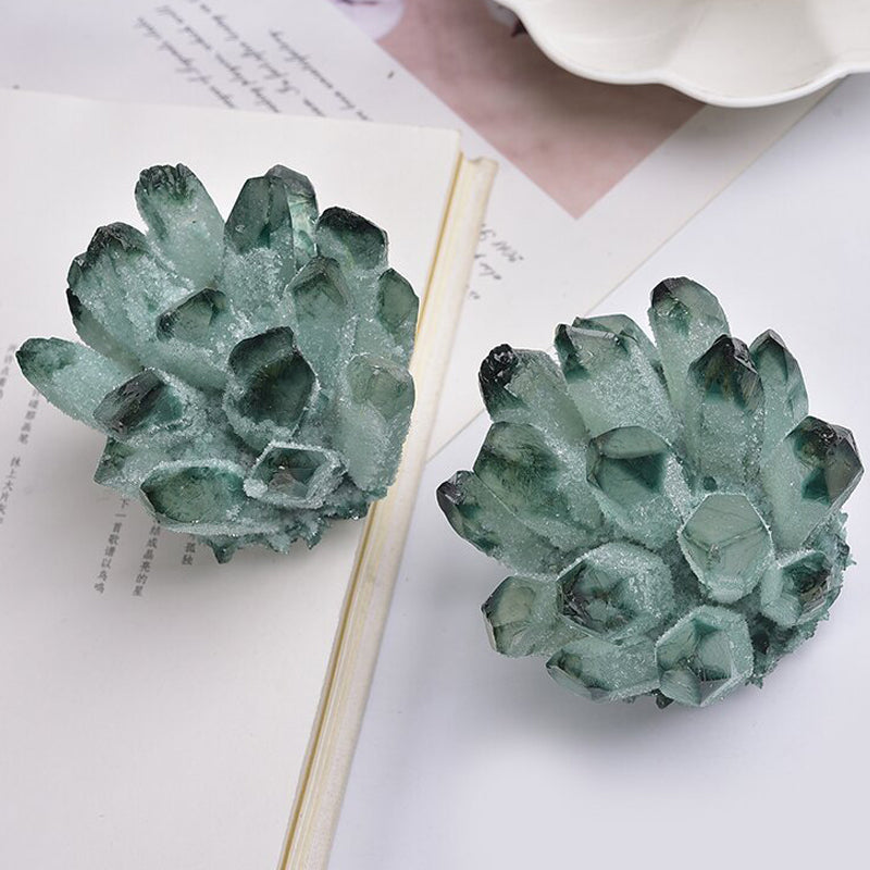 Mineral specimen detail and educational value