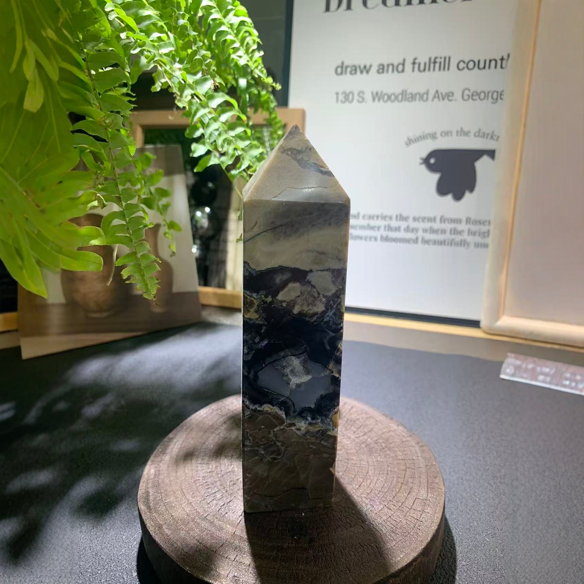 Natural lava formations and geological characteristics