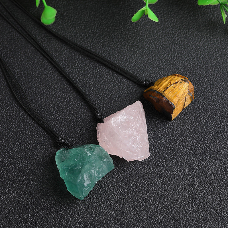 Different raw stones natural shape variations comparison