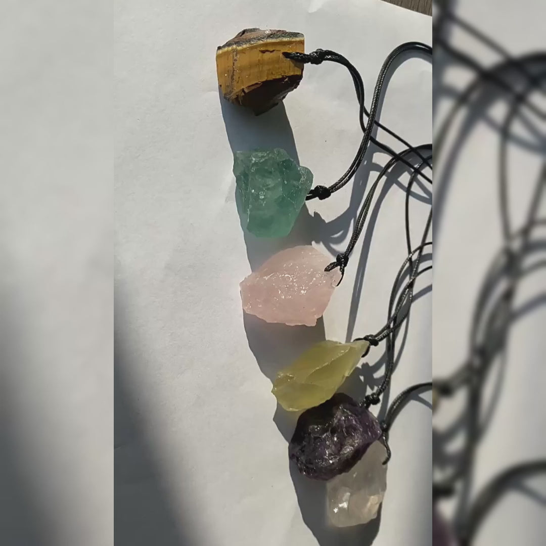 Discover how our triple crystal pendant combines rose quartz, amethyst and clear quartz for complete energy healing. Perfect for daily wear and spiritual practice. Wear your crystal power everywhere!