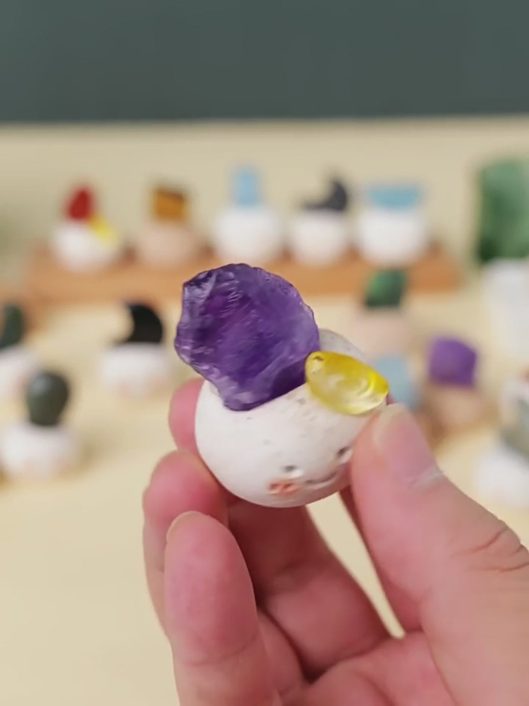 From workplace stress relief techniques to bedtime rituals, how can this natural crystal rough stone carving become a daily spiritual companion and energy guardian