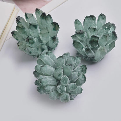 Experience the heart-healing energy of this green quartz cluster as it attracts prosperity and creates peaceful vibrations in your space. Perfect for emotional balance.