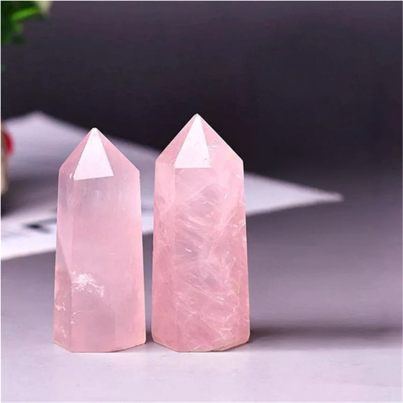The heart-shaped grid composed of rose quartz columns and other crystals is used to attract love 