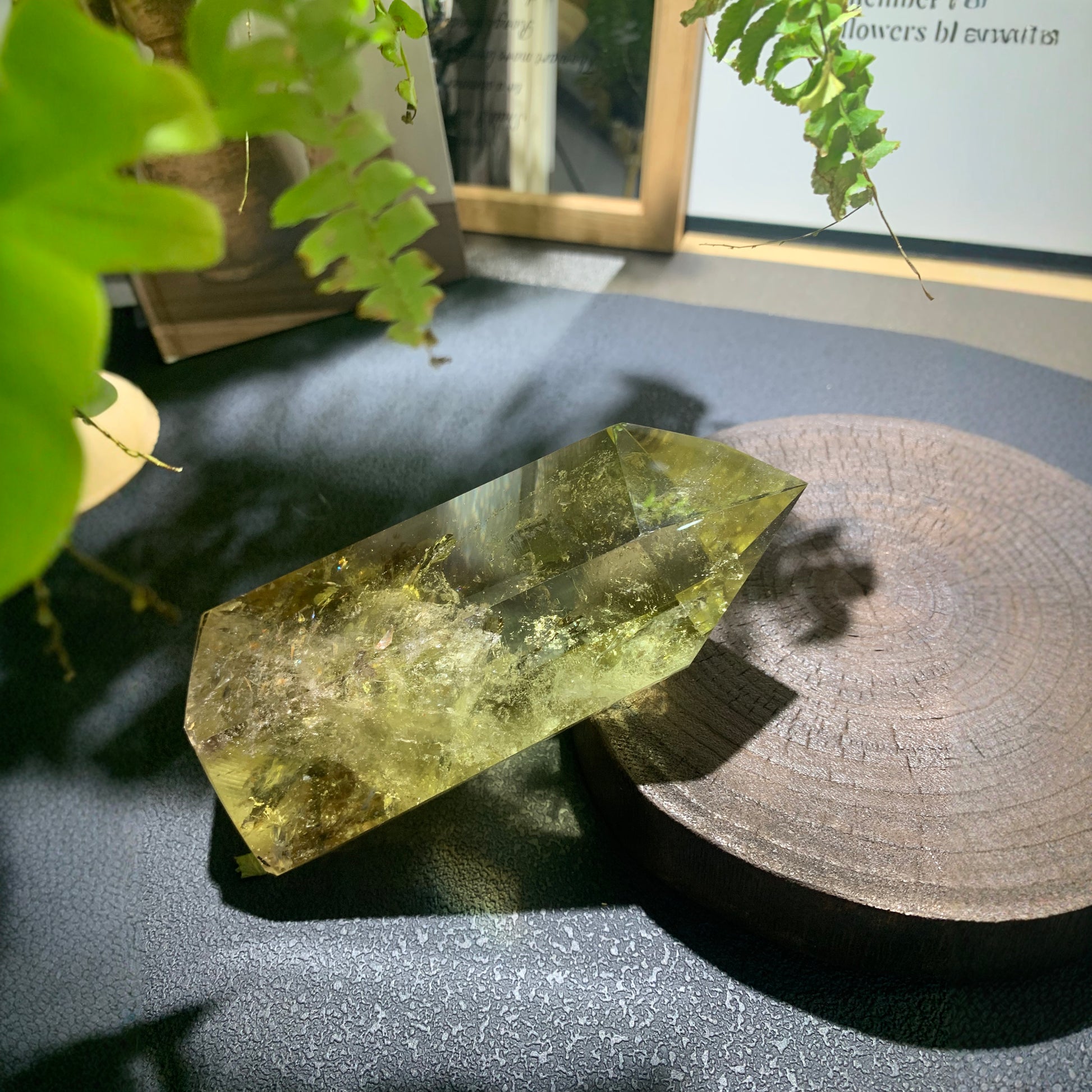 Yellow quartz pieces in bulk for crystal projects